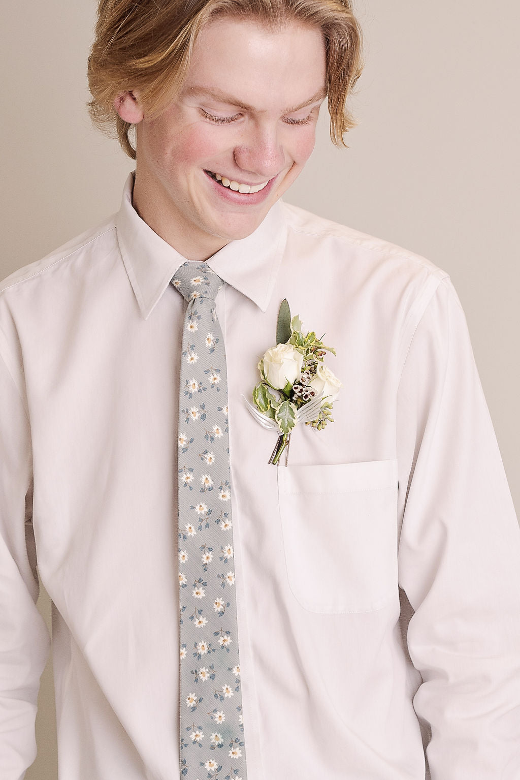 Pin On Boutonniere