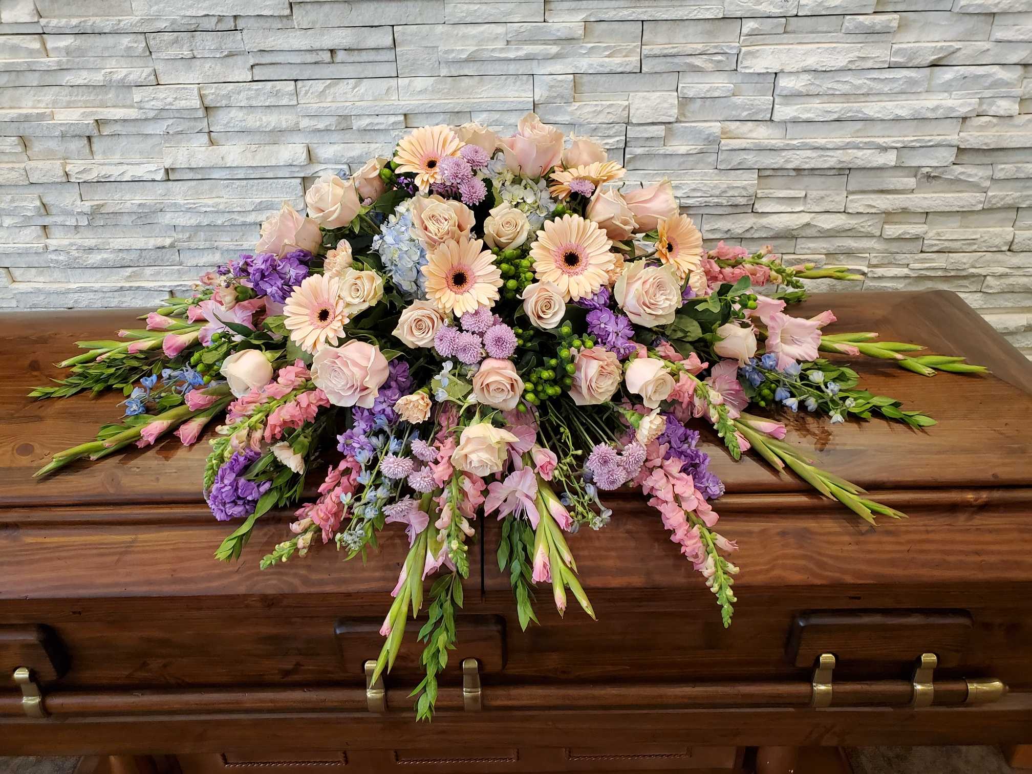 Feminine Casket Spray